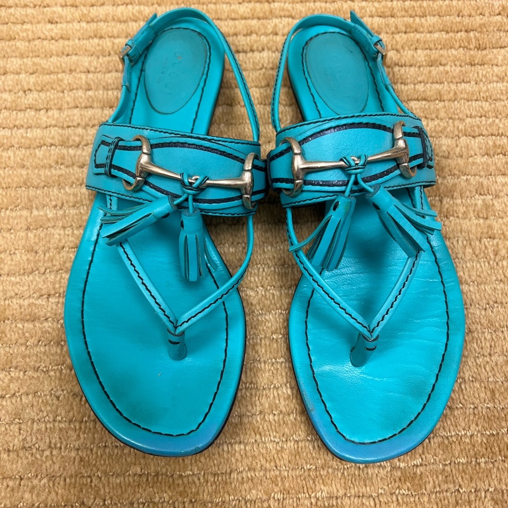 Vintage Gucci blue sandals